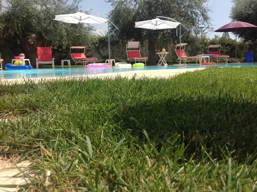 Willa Il Giardino Dei Carrubi Donnalucata  Zewnętrze zdjęcie