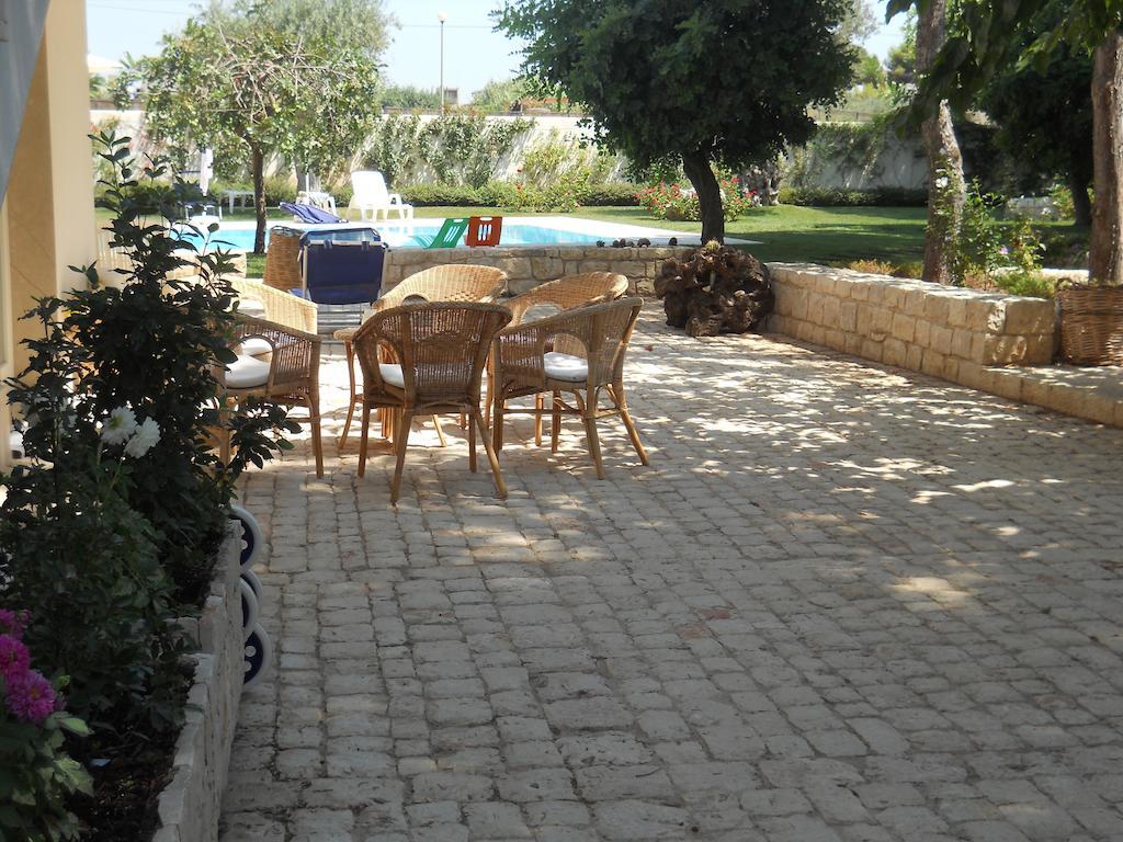 Willa Il Giardino Dei Carrubi Donnalucata  Zewnętrze zdjęcie