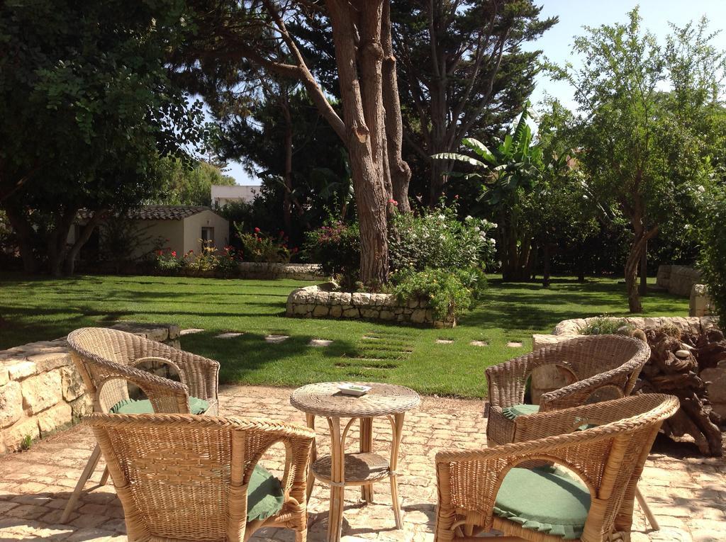 Willa Il Giardino Dei Carrubi Donnalucata  Zewnętrze zdjęcie